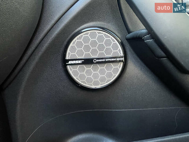 Білий Рено Меган, об'ємом двигуна 1.46 л та пробігом 237 тис. км за 8300 $, фото 9 на Automoto.ua