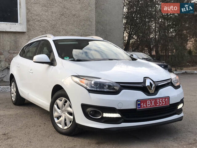 Белый Рено Меган, объемом двигателя 1.5 л и пробегом 198 тыс. км за 7600 $, фото 8 на Automoto.ua