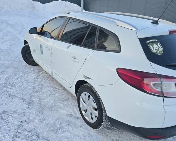 Білий Рено Меган, об'ємом двигуна 1.5 л та пробігом 277 тис. км за 4500 $, фото 9 на Automoto.ua