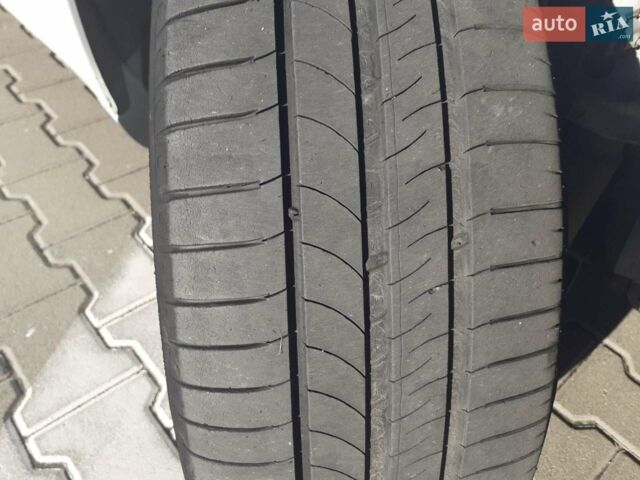 Белый Рено Меган, объемом двигателя 1.46 л и пробегом 245 тыс. км за 8999 $, фото 20 на Automoto.ua