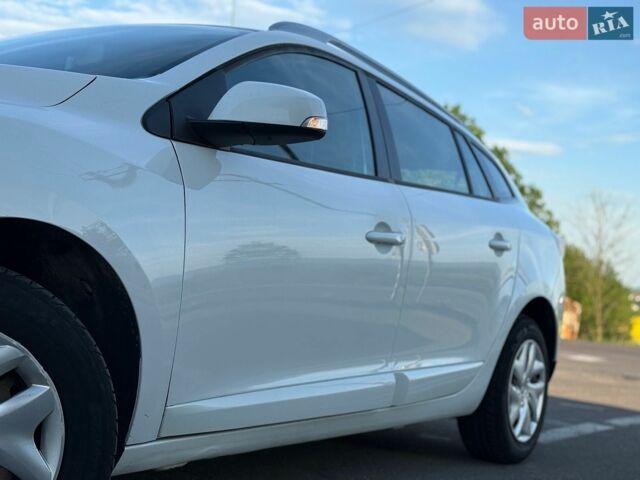 Білий Рено Меган, об'ємом двигуна 1.5 л та пробігом 248 тис. км за 7150 $, фото 15 на Automoto.ua