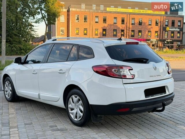 Білий Рено Меган, об'ємом двигуна 1.5 л та пробігом 235 тис. км за 7700 $, фото 9 на Automoto.ua