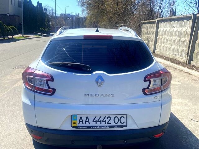 Білий Рено Меган, об'ємом двигуна 1.5 л та пробігом 290 тис. км за 8000 $, фото 3 на Automoto.ua