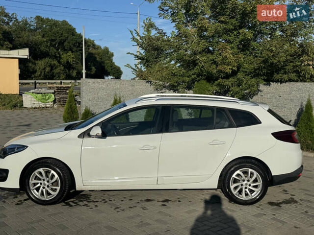 Білий Рено Меган, об'ємом двигуна 1.6 л та пробігом 185 тис. км за 9500 $, фото 2 на Automoto.ua