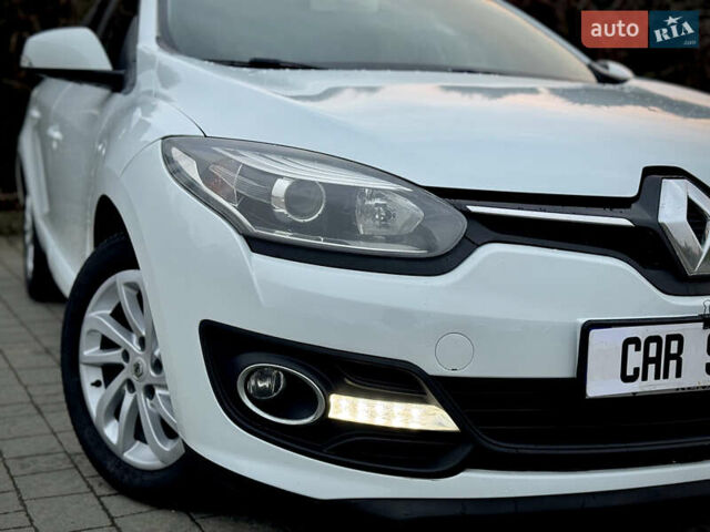 Білий Рено Меган, об'ємом двигуна 1.6 л та пробігом 227 тис. км за 7999 $, фото 22 на Automoto.ua