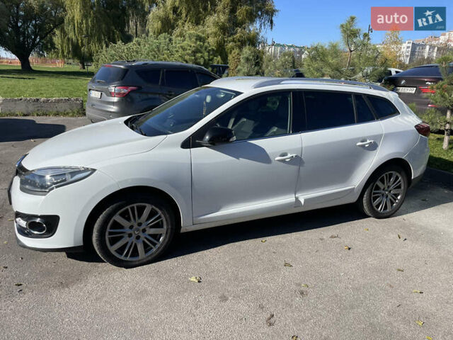 Білий Рено Меган, об'ємом двигуна 1.46 л та пробігом 237 тис. км за 8300 $, фото 2 на Automoto.ua
