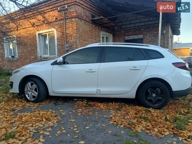 Белый Рено Меган, объемом двигателя 1.2 л и пробегом 180 тыс. км за 7200 $, фото 3 на Automoto.ua