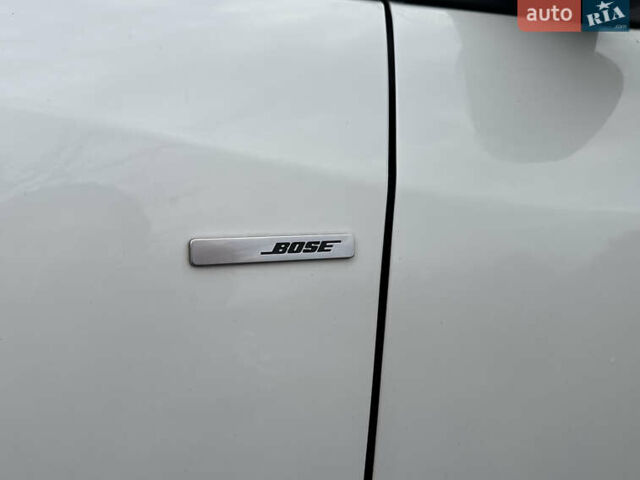 Белый Рено Меган, объемом двигателя 1.6 л и пробегом 217 тыс. км за 8750 $, фото 8 на Automoto.ua