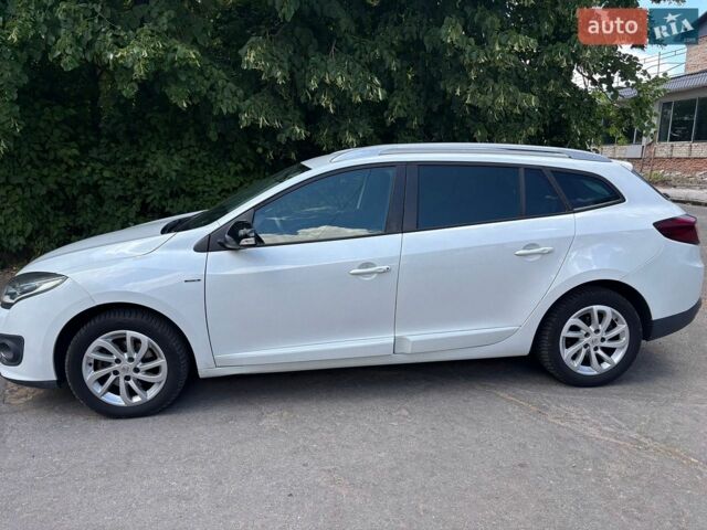 Білий Рено Меган, об'ємом двигуна 1.5 л та пробігом 226 тис. км за 7800 $, фото 3 на Automoto.ua