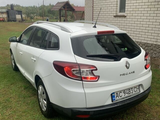 Білий Рено Меган, об'ємом двигуна 1.5 л та пробігом 226 тис. км за 7900 $, фото 3 на Automoto.ua