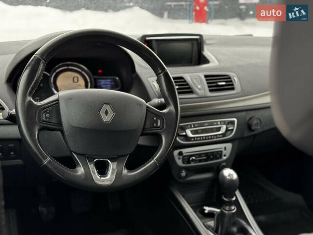 Білий Рено Меган, об'ємом двигуна 1.5 л та пробігом 260 тис. км за 8450 $, фото 24 на Automoto.ua