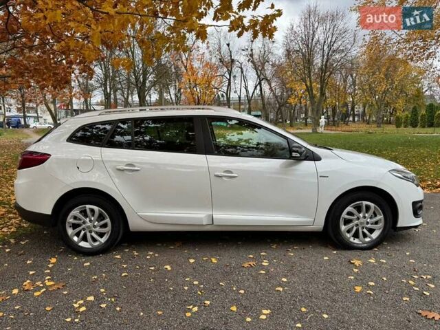 Білий Рено Меган, об'ємом двигуна 1.5 л та пробігом 215 тис. км за 8600 $, фото 2 на Automoto.ua