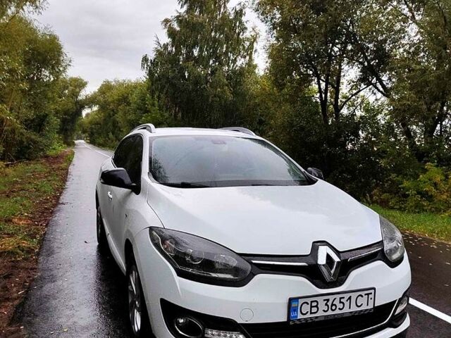 Белый Рено Меган, объемом двигателя 1.5 л и пробегом 198 тыс. км за 9200 $, фото 1 на Automoto.ua