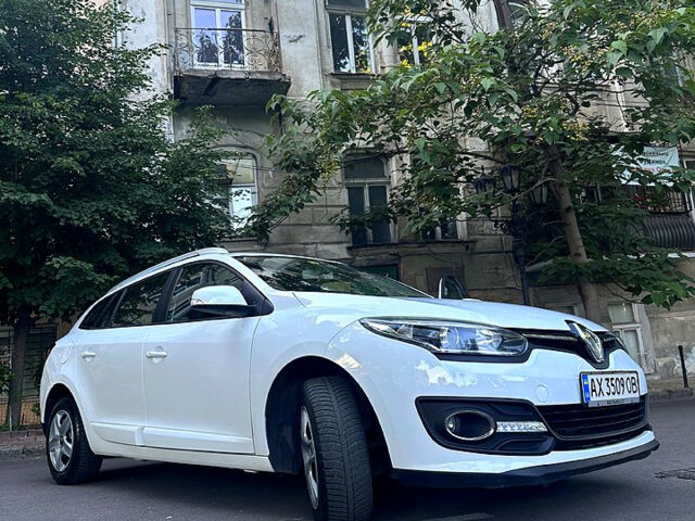 Белый Рено Меган, объемом двигателя 1.5 л и пробегом 198 тыс. км за 9500 $, фото 11 на Automoto.ua