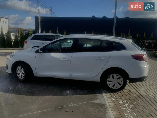 Белый Рено Меган, объемом двигателя 1.5 л и пробегом 362 тыс. км за 7799 $, фото 7 на Automoto.ua