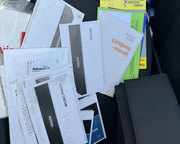 Білий Рено Меган, об'ємом двигуна 1.46 л та пробігом 308 тис. км за 8500 $, фото 6 на Automoto.ua