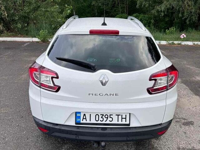 Белый Рено Меган, объемом двигателя 1.5 л и пробегом 230 тыс. км за 7900 $, фото 32 на Automoto.ua