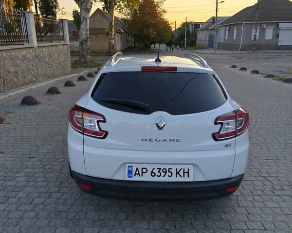 Білий Рено Меган, об'ємом двигуна 1.5 л та пробігом 245 тис. км за 8999 $, фото 8 на Automoto.ua