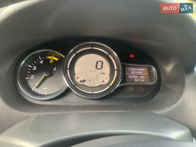 Рено Меган 2015 в Ровно на Automoto.ua Белый Рено Меган, объемом двигателя 1.5 л и пробегом 167 тыс. км за 9199 $, фото 31 на Automoto.ua