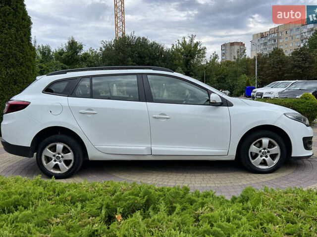 Белый Рено Меган, объемом двигателя 1.46 л и пробегом 243 тыс. км за 8850 $, фото 7 на Automoto.ua