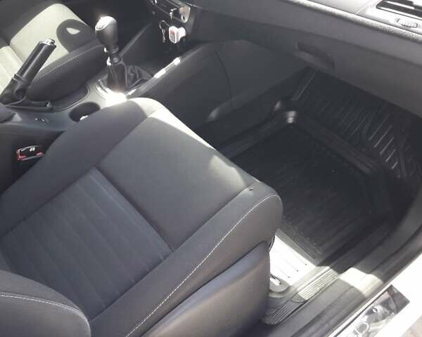 Белый Рено Меган, объемом двигателя 1.46 л и пробегом 220 тыс. км за 9200 $, фото 22 на Automoto.ua