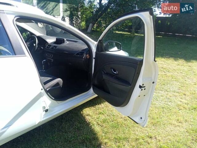 Белый Рено Меган, объемом двигателя 1.5 л и пробегом 180 тыс. км за 10499 $, фото 26 на Automoto.ua