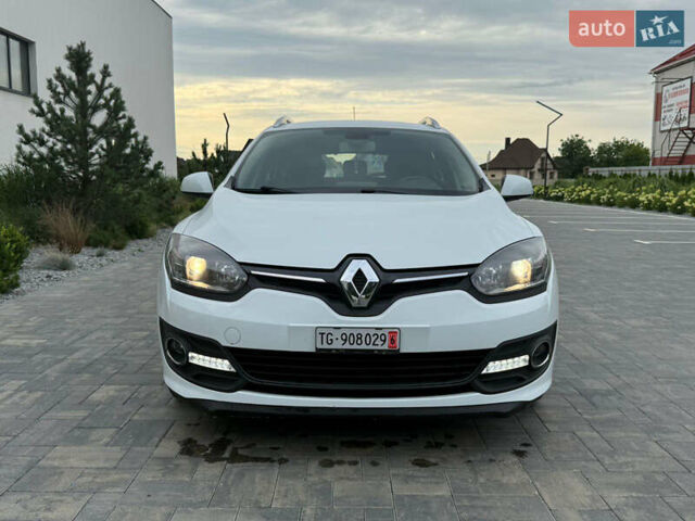 Білий Рено Меган, об'ємом двигуна 1.5 л та пробігом 187 тис. км за 9000 $, фото 2 на Automoto.ua