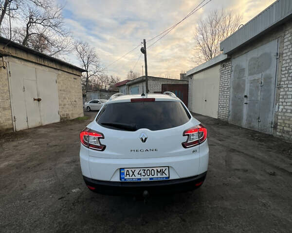 Белый Рено Меган, объемом двигателя 1.46 л и пробегом 273 тыс. км за 9200 $, фото 6 на Automoto.ua