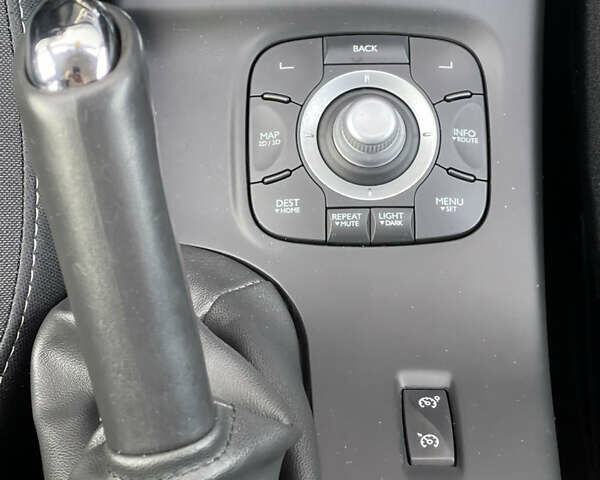 Белый Рено Меган, объемом двигателя 1.5 л и пробегом 197 тыс. км за 8900 $, фото 20 на Automoto.ua