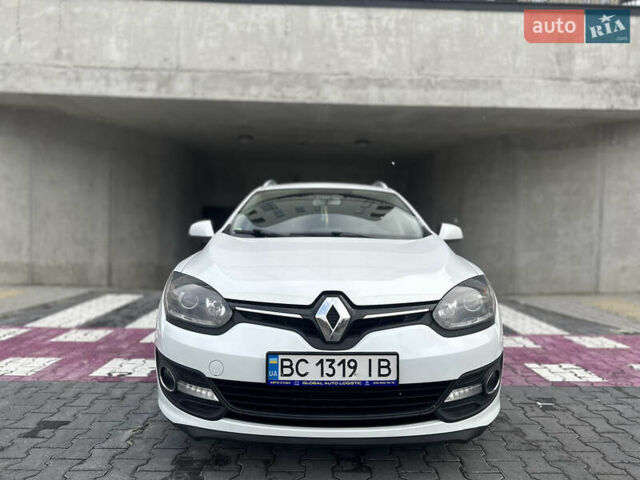 Белый Рено Меган, объемом двигателя 1.46 л и пробегом 320 тыс. км за 7999 $, фото 38 на Automoto.ua