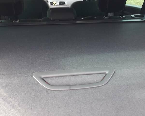 Белый Рено Меган, объемом двигателя 1.46 л и пробегом 220 тыс. км за 9200 $, фото 12 на Automoto.ua