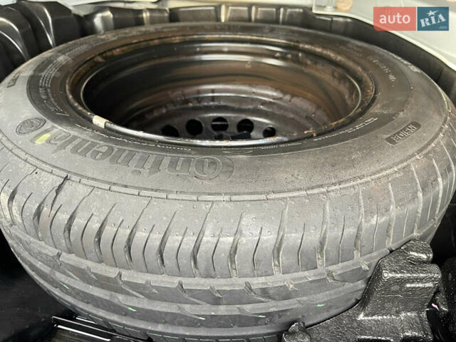 Белый Рено Меган, объемом двигателя 1.5 л и пробегом 196 тыс. км за 9500 $, фото 32 на Automoto.ua