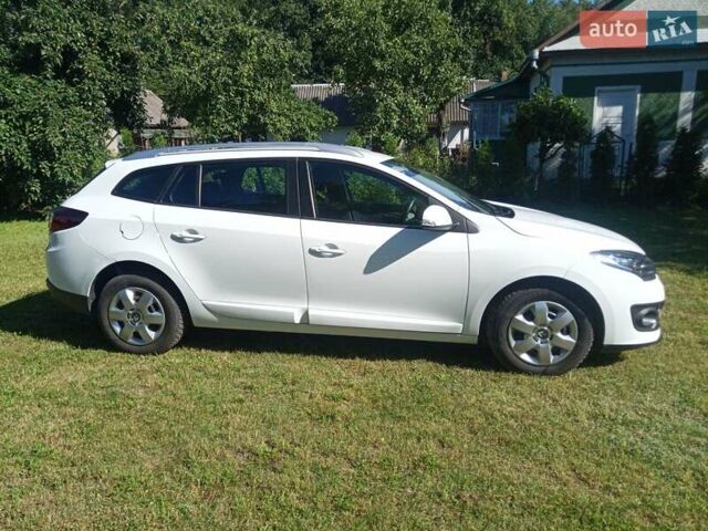 Белый Рено Меган, объемом двигателя 1.5 л и пробегом 180 тыс. км за 10499 $, фото 16 на Automoto.ua