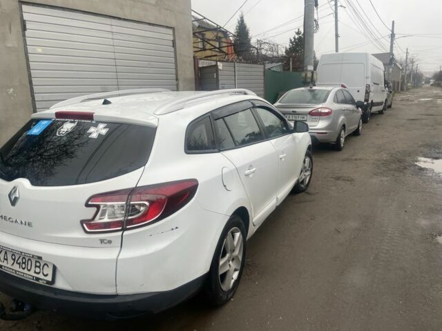 Белый Рено Меган, объемом двигателя 1.5 л и пробегом 450 тыс. км за 7327 $, фото 4 на Automoto.ua