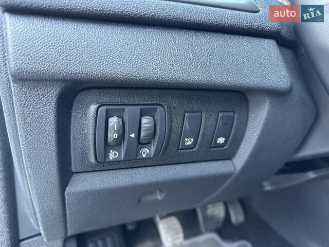 Белый Рено Меган, объемом двигателя 1.5 л и пробегом 165 тыс. км за 9500 $, фото 19 на Automoto.ua