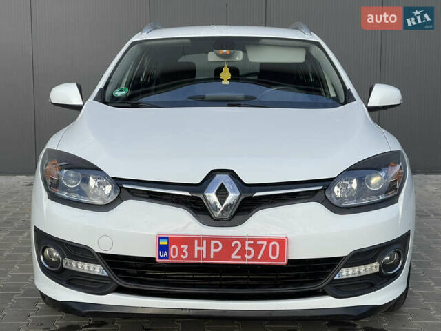 Белый Рено Меган, объемом двигателя 1.5 л и пробегом 197 тыс. км за 8900 $, фото 2 на Automoto.ua