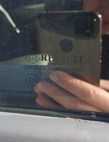 Білий Рено Меган, об'ємом двигуна 1.46 л та пробігом 213 тис. км за 8700 $, фото 5 на Automoto.ua