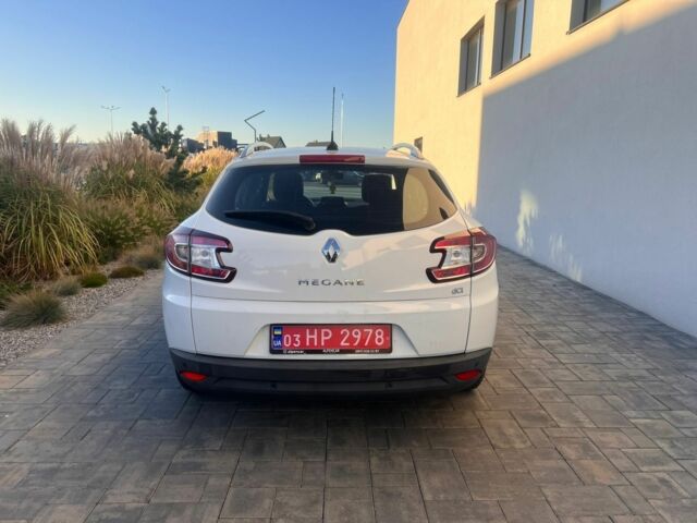 Белый Рено Меган, объемом двигателя 1.5 л и пробегом 190 тыс. км за 9200 $, фото 23 на Automoto.ua