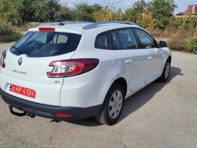 Білий Рено Меган, об'ємом двигуна 1.5 л та пробігом 125 тис. км за 10400 $, фото 6 на Automoto.ua