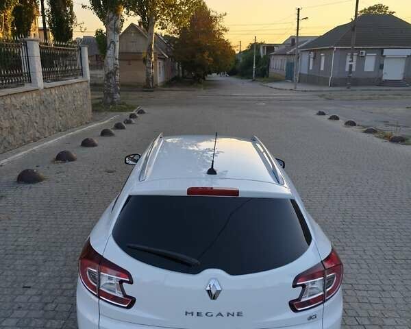 Білий Рено Меган, об'ємом двигуна 1.5 л та пробігом 245 тис. км за 8999 $, фото 10 на Automoto.ua