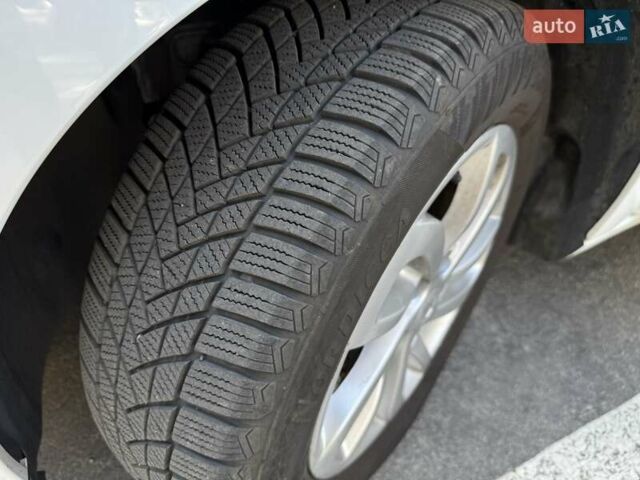 Білий Рено Меган, об'ємом двигуна 1.5 л та пробігом 272 тис. км за 9500 $, фото 22 на Automoto.ua