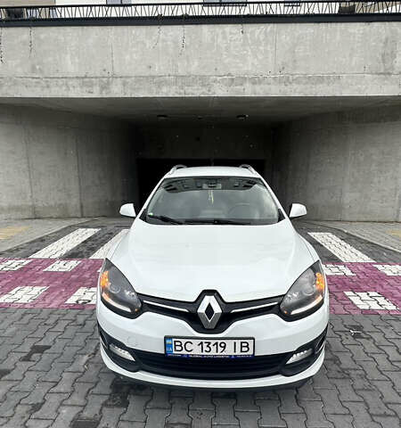 Белый Рено Меган, объемом двигателя 1.46 л и пробегом 320 тыс. км за 7999 $, фото 28 на Automoto.ua