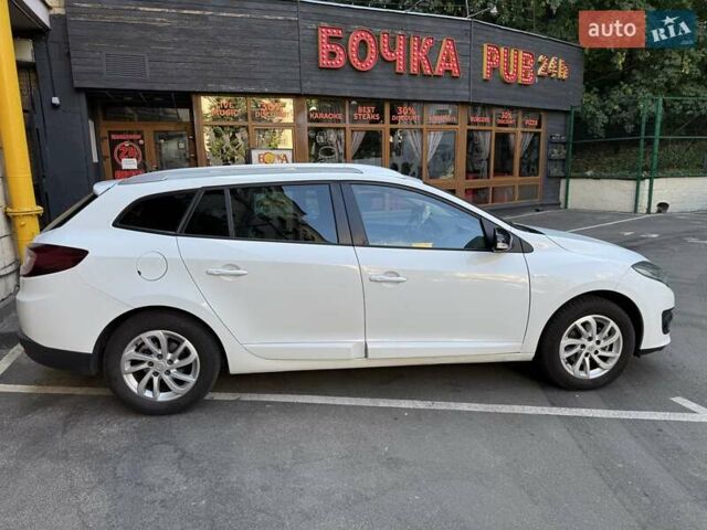 Білий Рено Меган, об'ємом двигуна 1.5 л та пробігом 272 тис. км за 9500 $, фото 6 на Automoto.ua