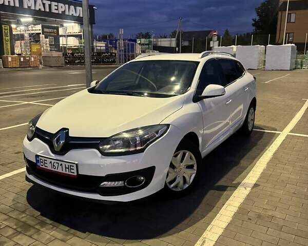 Білий Рено Меган, об'ємом двигуна 1.46 л та пробігом 196 тис. км за 9700 $, фото 47 на Automoto.ua