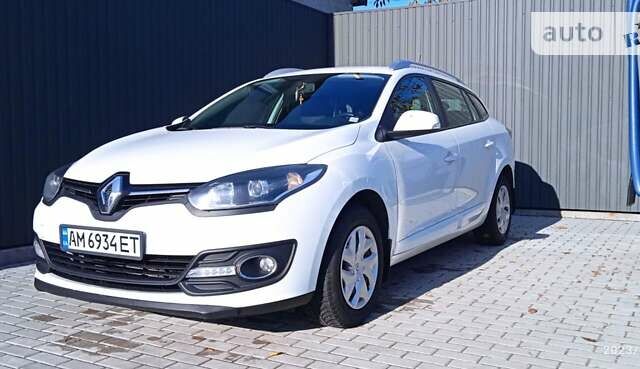 Білий Рено Меган, об'ємом двигуна 1.46 л та пробігом 213 тис. км за 8700 $, фото 33 на Automoto.ua