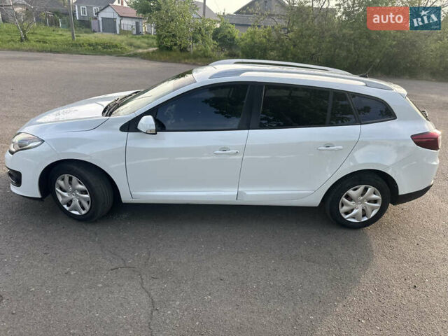 Білий Рено Меган, об'ємом двигуна 1.5 л та пробігом 180 тис. км за 9500 $, фото 2 на Automoto.ua