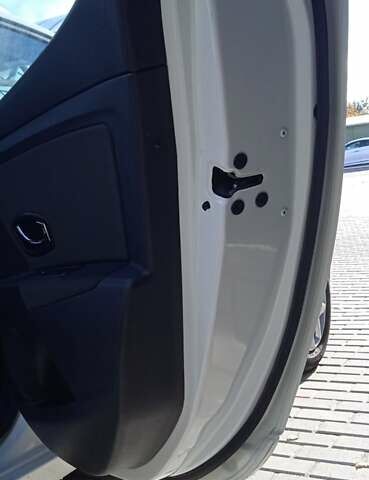 Білий Рено Меган, об'ємом двигуна 1.46 л та пробігом 213 тис. км за 8700 $, фото 23 на Automoto.ua