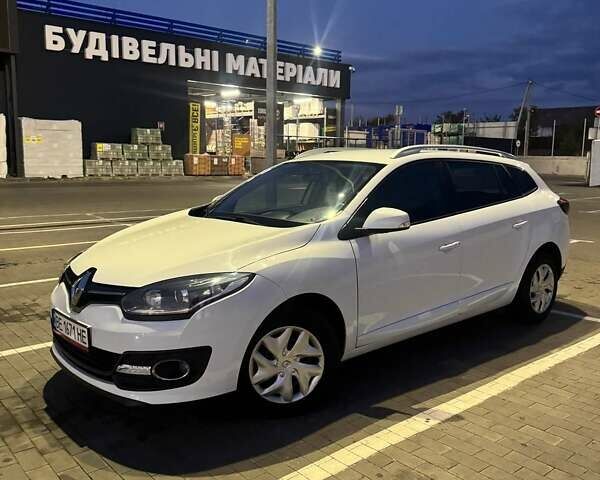 Білий Рено Меган, об'ємом двигуна 1.46 л та пробігом 196 тис. км за 9700 $, фото 45 на Automoto.ua