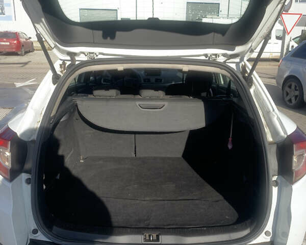 Белый Рено Меган, объемом двигателя 1.5 л и пробегом 362 тыс. км за 7799 $, фото 8 на Automoto.ua