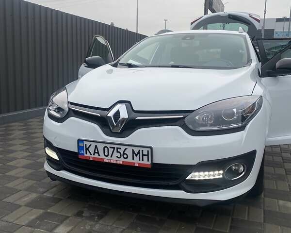 Белый Рено Меган, объемом двигателя 1.46 л и пробегом 138 тыс. км за 10800 $, фото 8 на Automoto.ua